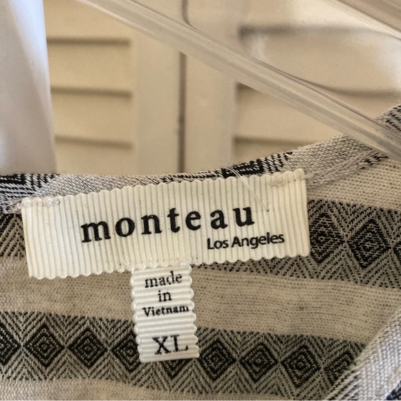 NWT Monteau Los Angeles Sleeveless Top - Picture 2 of 5